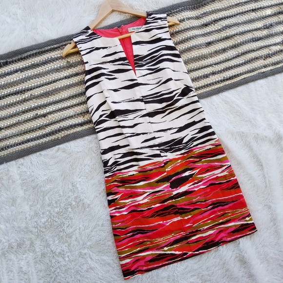 Anthropologie Dresses & Skirts - Beth Bowley Abstract Print Sheath Dress